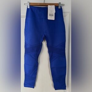 NWT - Fabletics Seamless High-Waisted Mesh Leggings in Blue